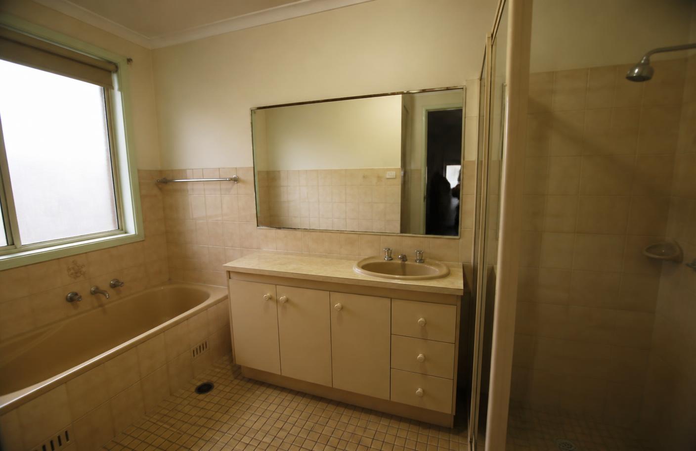 Badkamer Voorthuizen — voor het werk